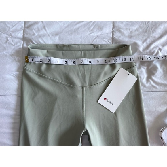 New Lululemon Wunder Under SmoothCover High Rise 25" Size 8 Fog Green NWT - Picture 3 of 11